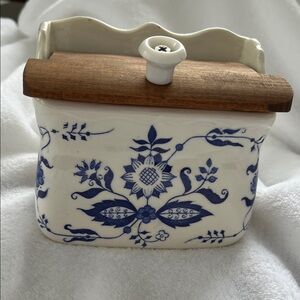 antique salt box, blue/ white with white ceramic knob. Darling!